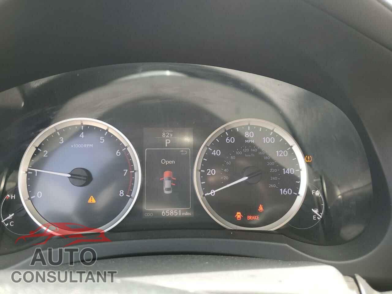 LEXUS IS 2016 - JTHBA1D2XG5030481