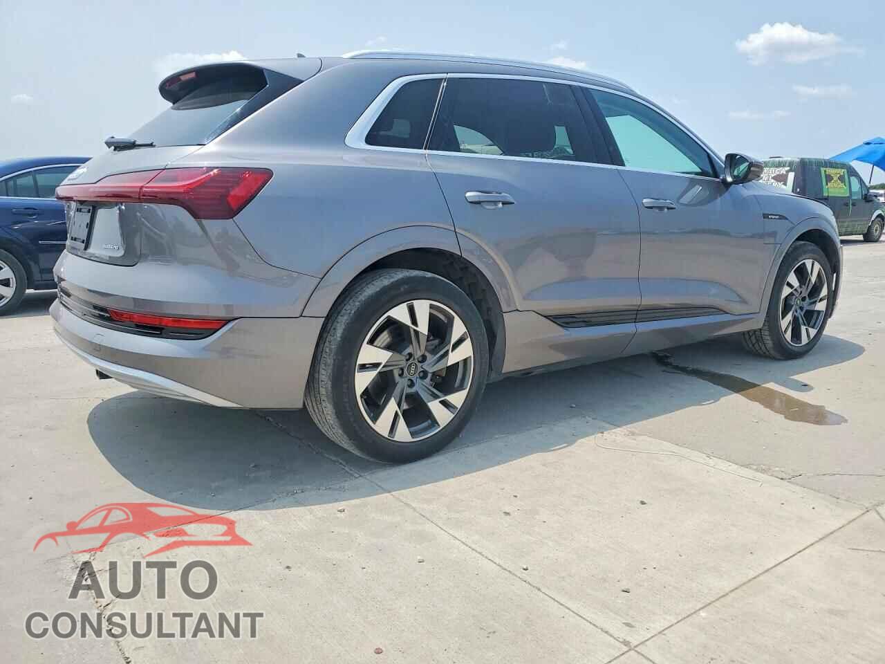 AUDI E-TRON 2021 - WA1AAAGE8MB020428