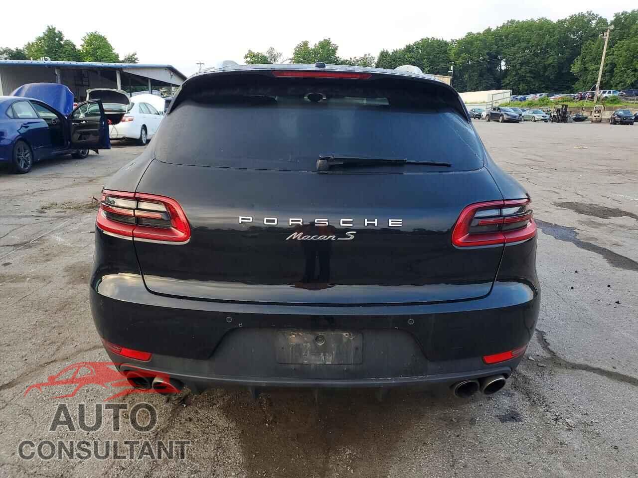 PORSCHE MACAN 2016 - WP1AB2A56GLB52540