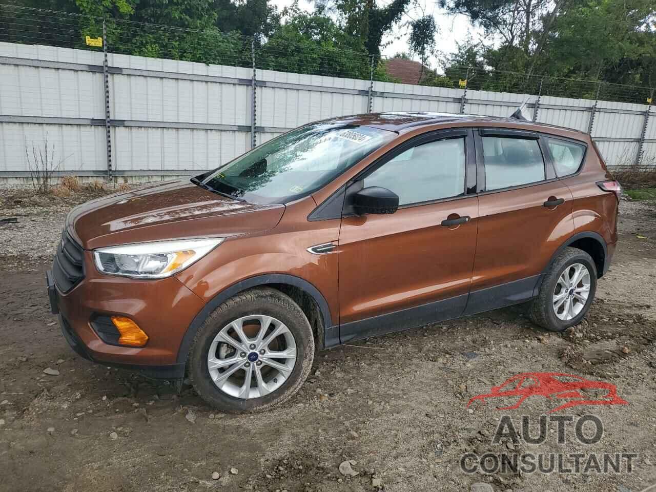 FORD ESCAPE 2017 - 1FMCU0F70HUE02431