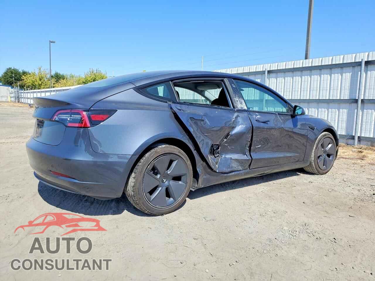 TESLA MODEL 3 2023 - 5YJ3E1EA5PF424873