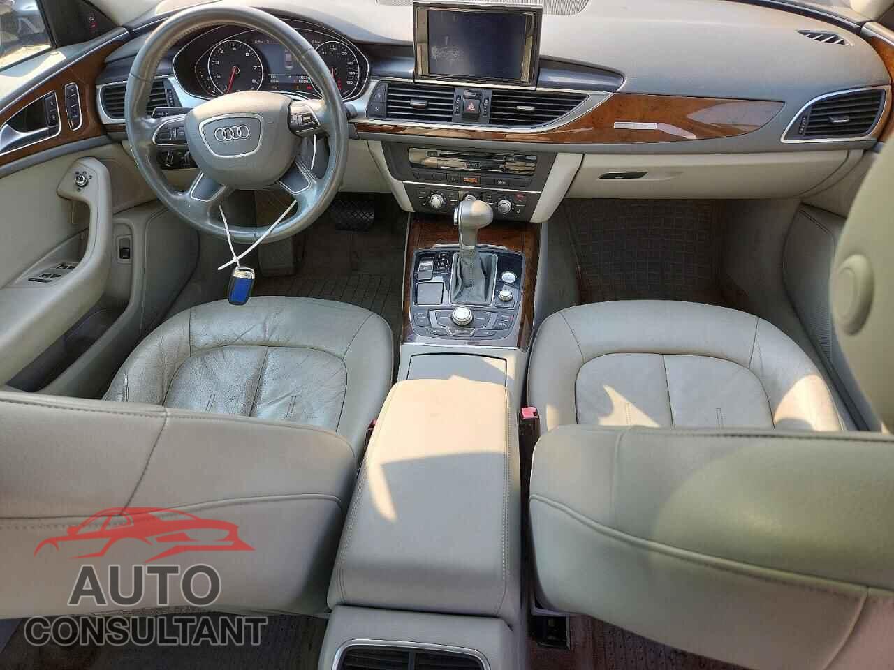 AUDI A6 2012 - WAUBGAFC8CN030749