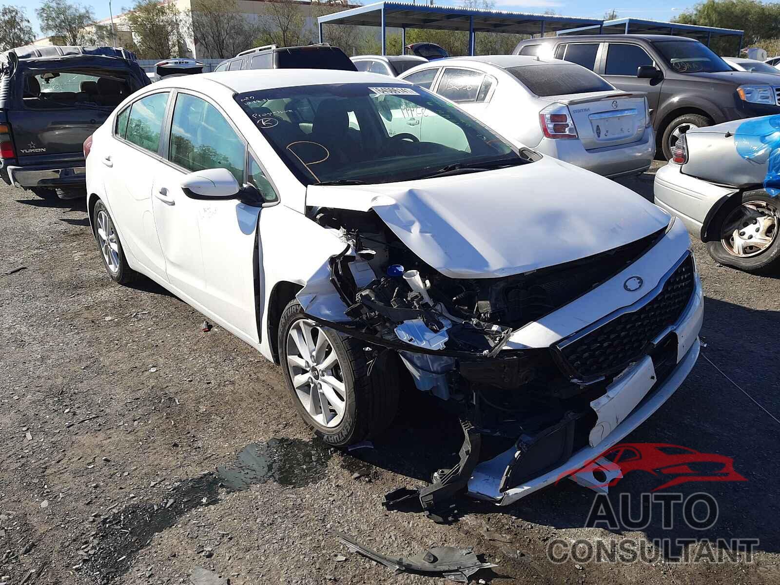 KIA FORTE 2017 - 3KPFL4A73HE116803