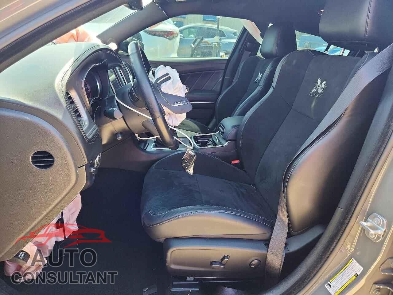 DODGE CHARGER 2023 - 2C3CDXGJXPH687104