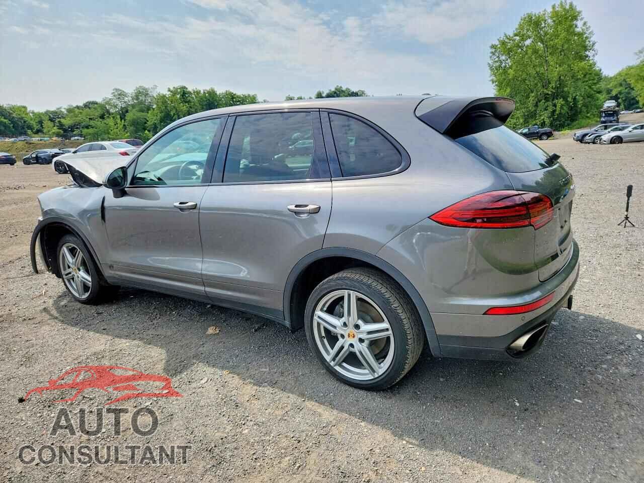 PORSCHE CAYENNE 2017 - WP1AA2A20HKA90181