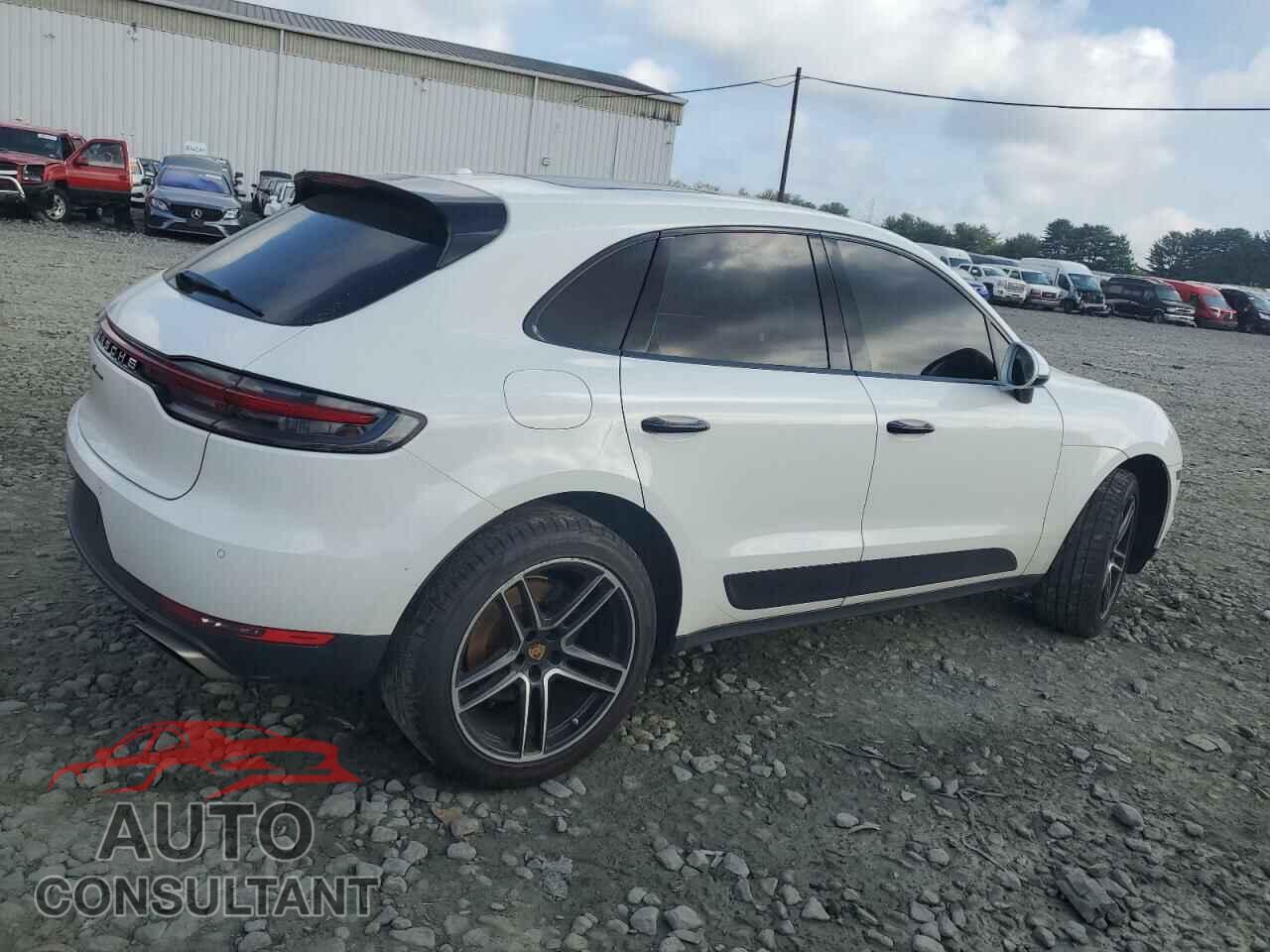 PORSCHE MACAN 2021 - WP1AA2A5XMLB01007