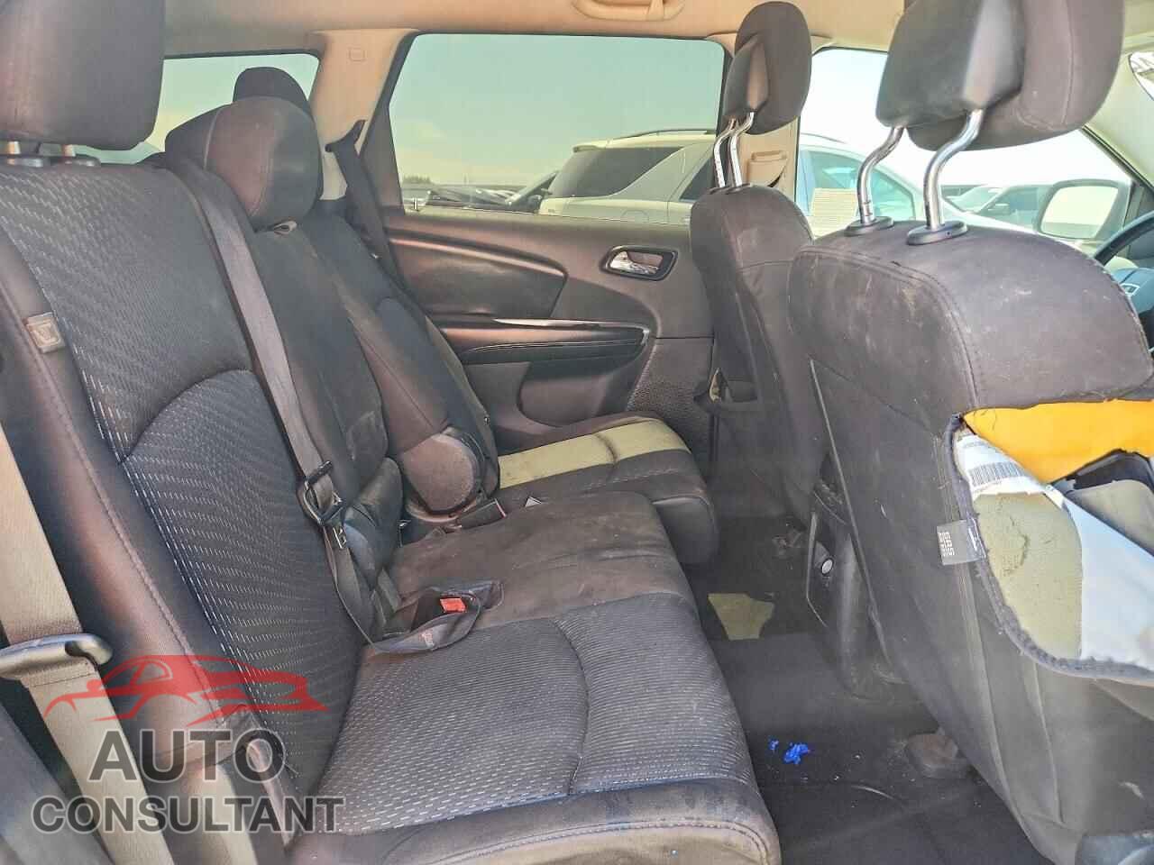 DODGE JOURNEY 2013 - 3C4PDCBB1DT723075