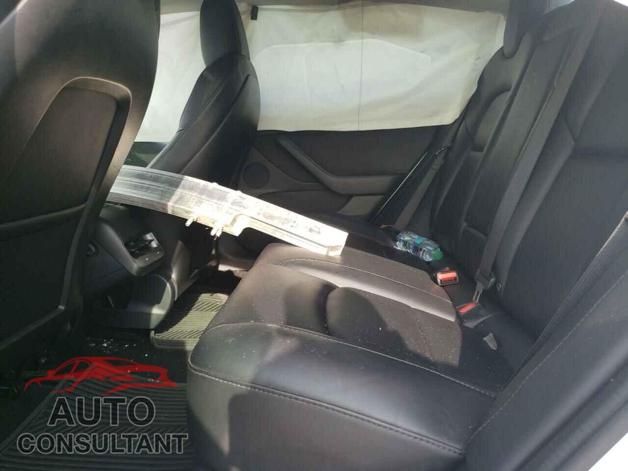 TESLA MODEL 3 2021 - 5YJ3E1EA0MF088304