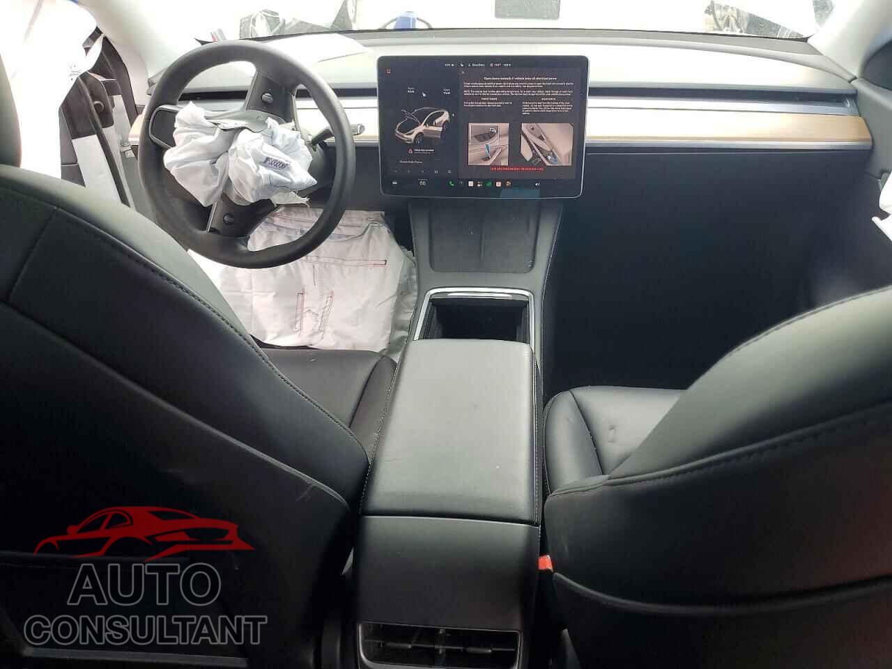 TESLA MODEL Y 2022 - 7SAYGDEE0NF389938