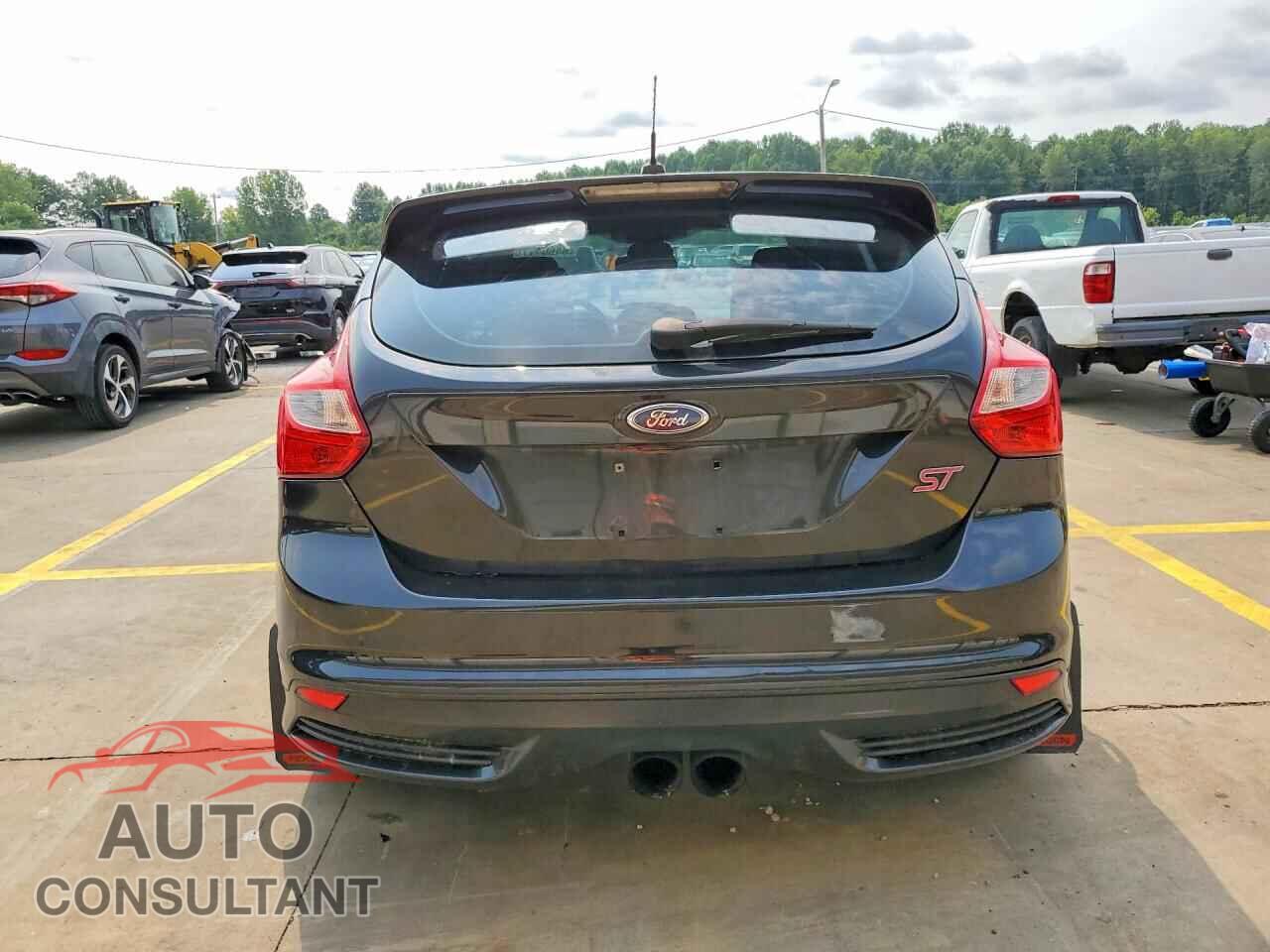 FORD FOCUS 2013 - 1FADP3L97DL201901