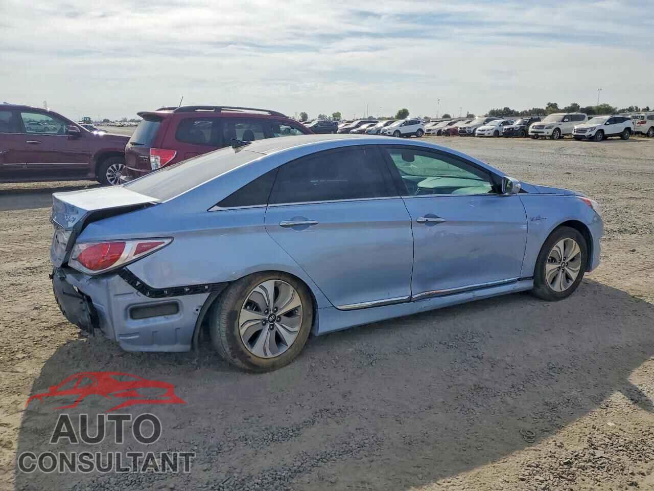 HYUNDAI SONATA 2015 - KMHEC4A43FA121464