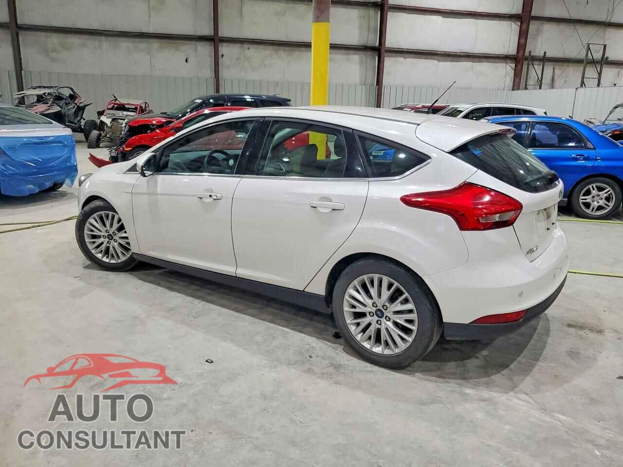 FORD FOCUS 2017 - 1FADP3N23HL268257