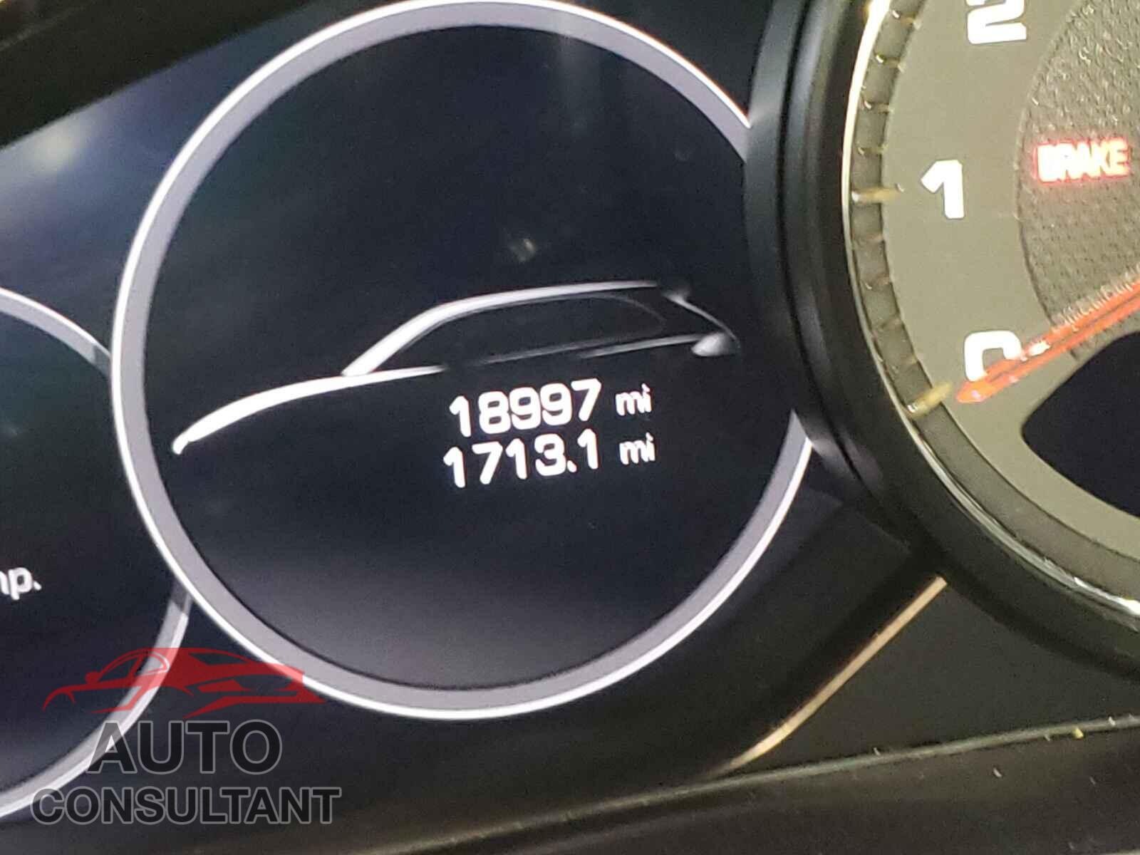 PORSCHE CAYENNE 2019 - WP1AB2AY5KDA63166