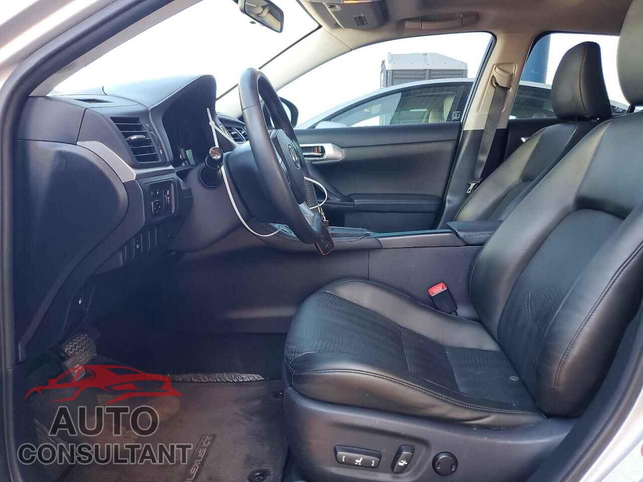 LEXUS CT 200 2012 - JTHKD5BH3C2109685