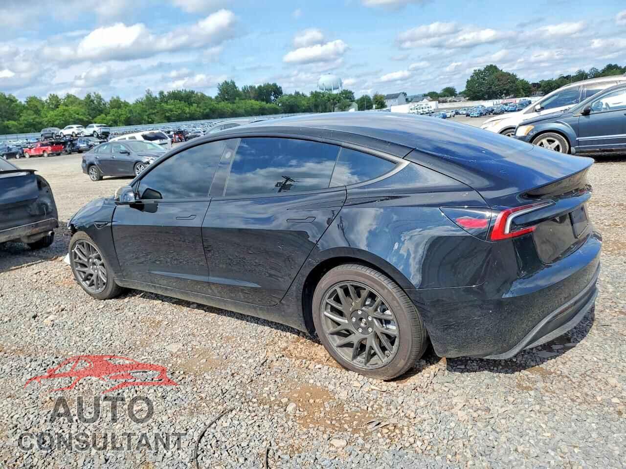 TESLA MODEL 3 2026 - 5YJ3E1EA7TF179827
