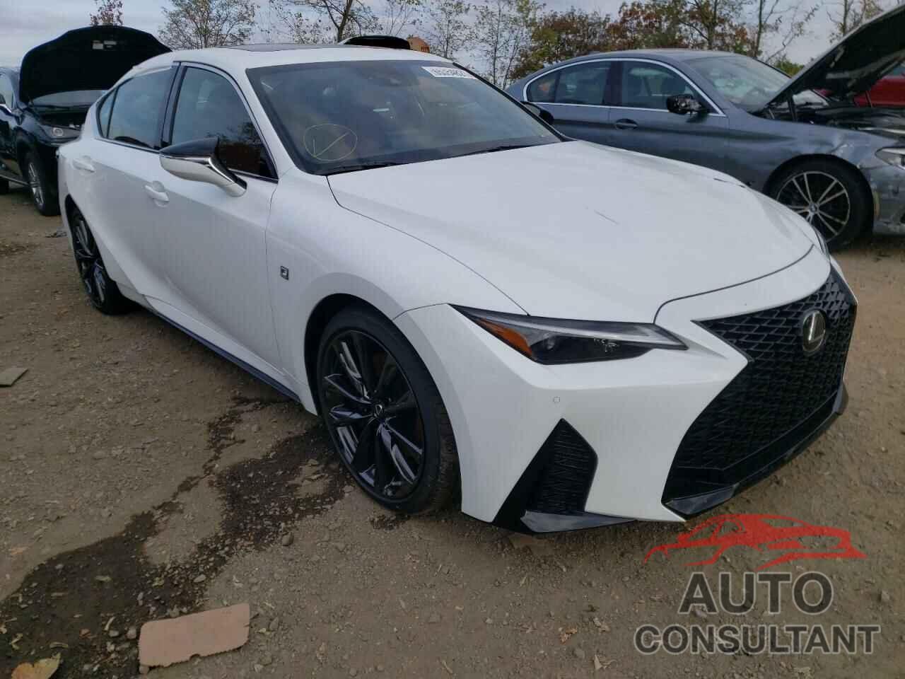 LEXUS IS 2021 - JTHGZ1E22M5022495