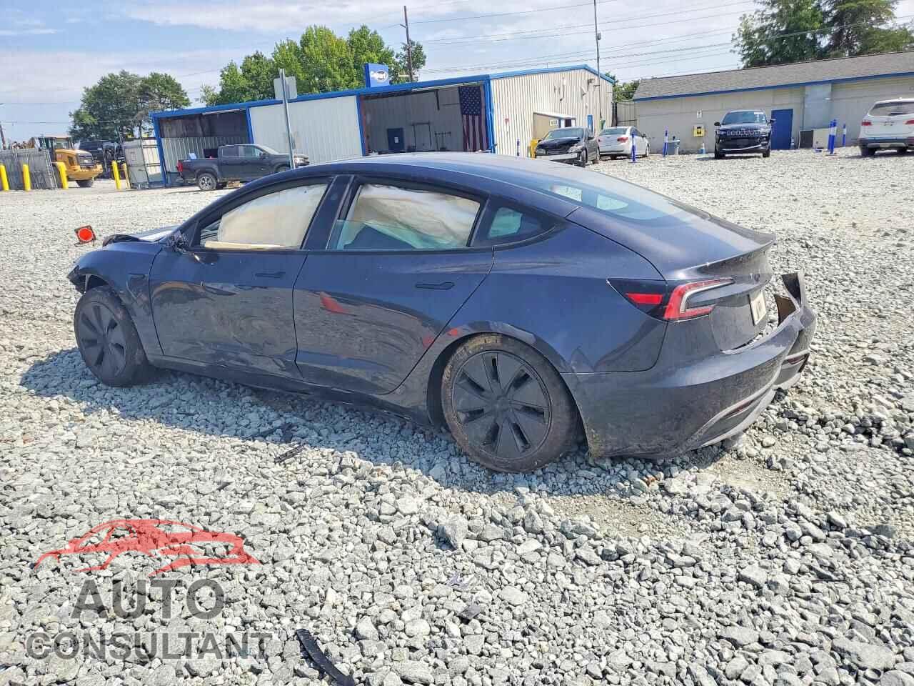 TESLA MODEL 3 2025 - 5YJ3E1EA6SF024278