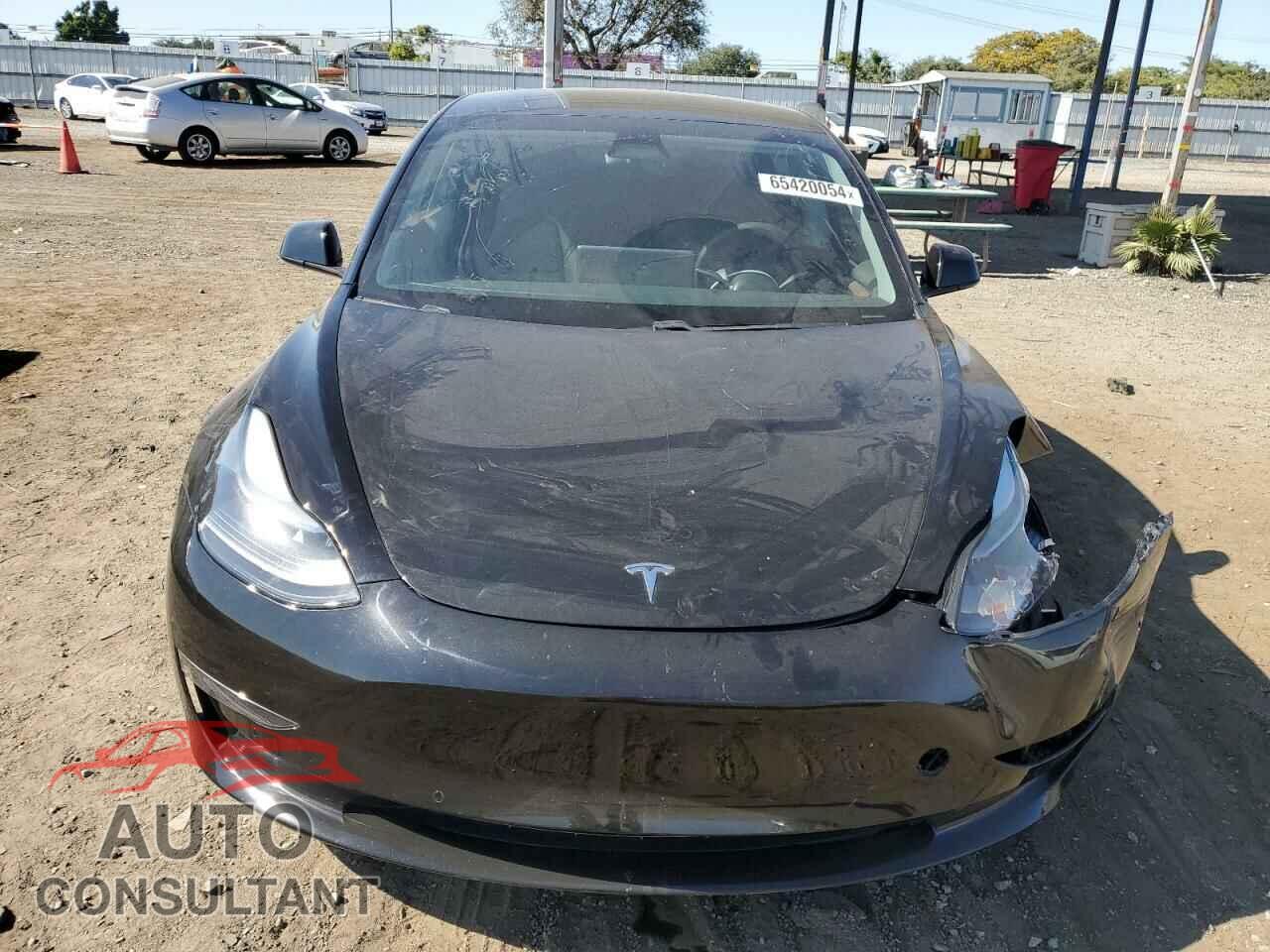 TESLA MODEL 3 2021 - 5YJ3E1EA3MF981809