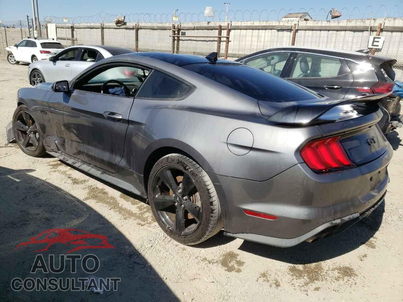 FORD MUSTANG 2021 - 1FA6P8CF1M5110137