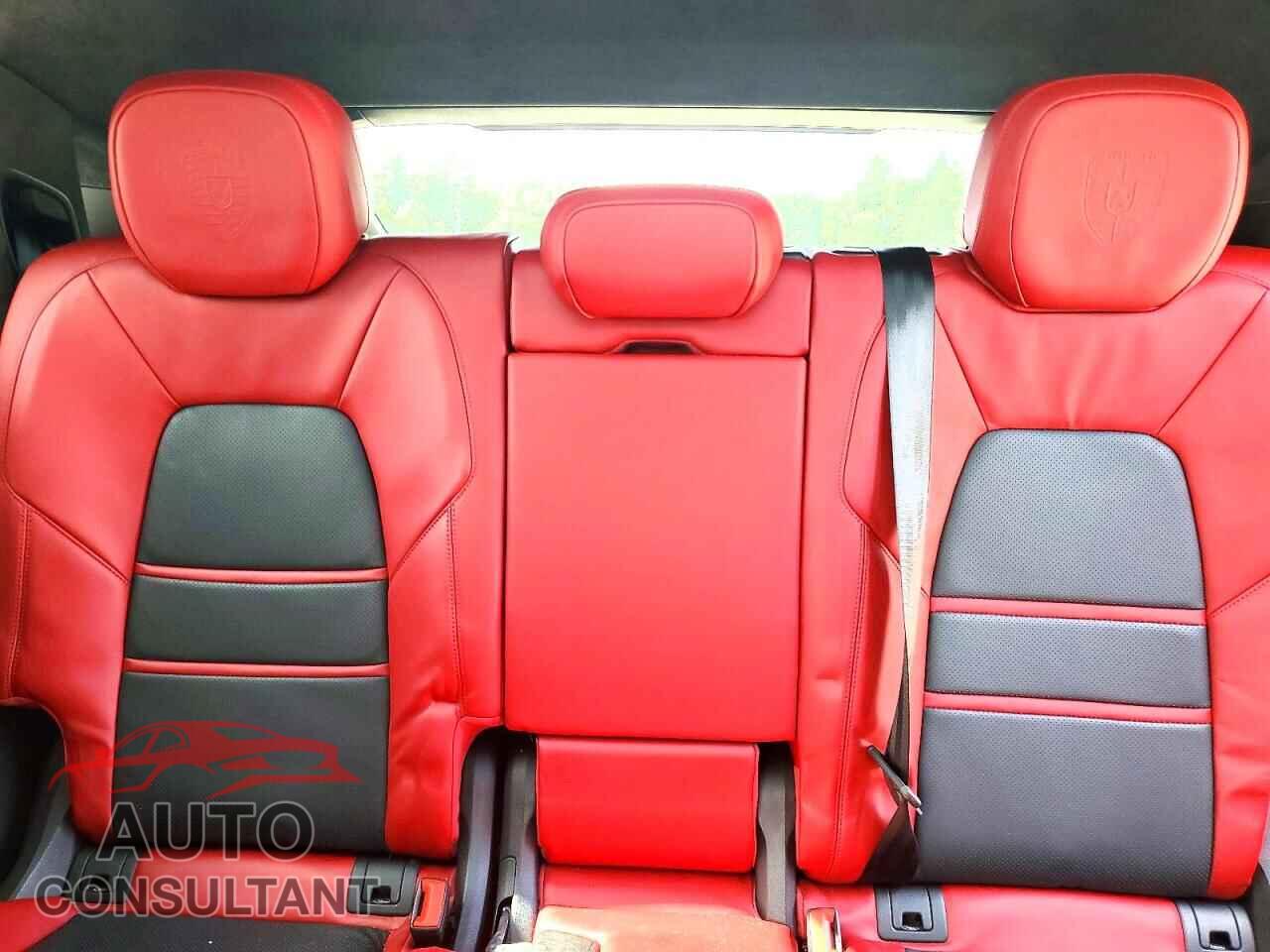 PORSCHE CAYENNE 2021 - WP1BG2AY1MDA49449