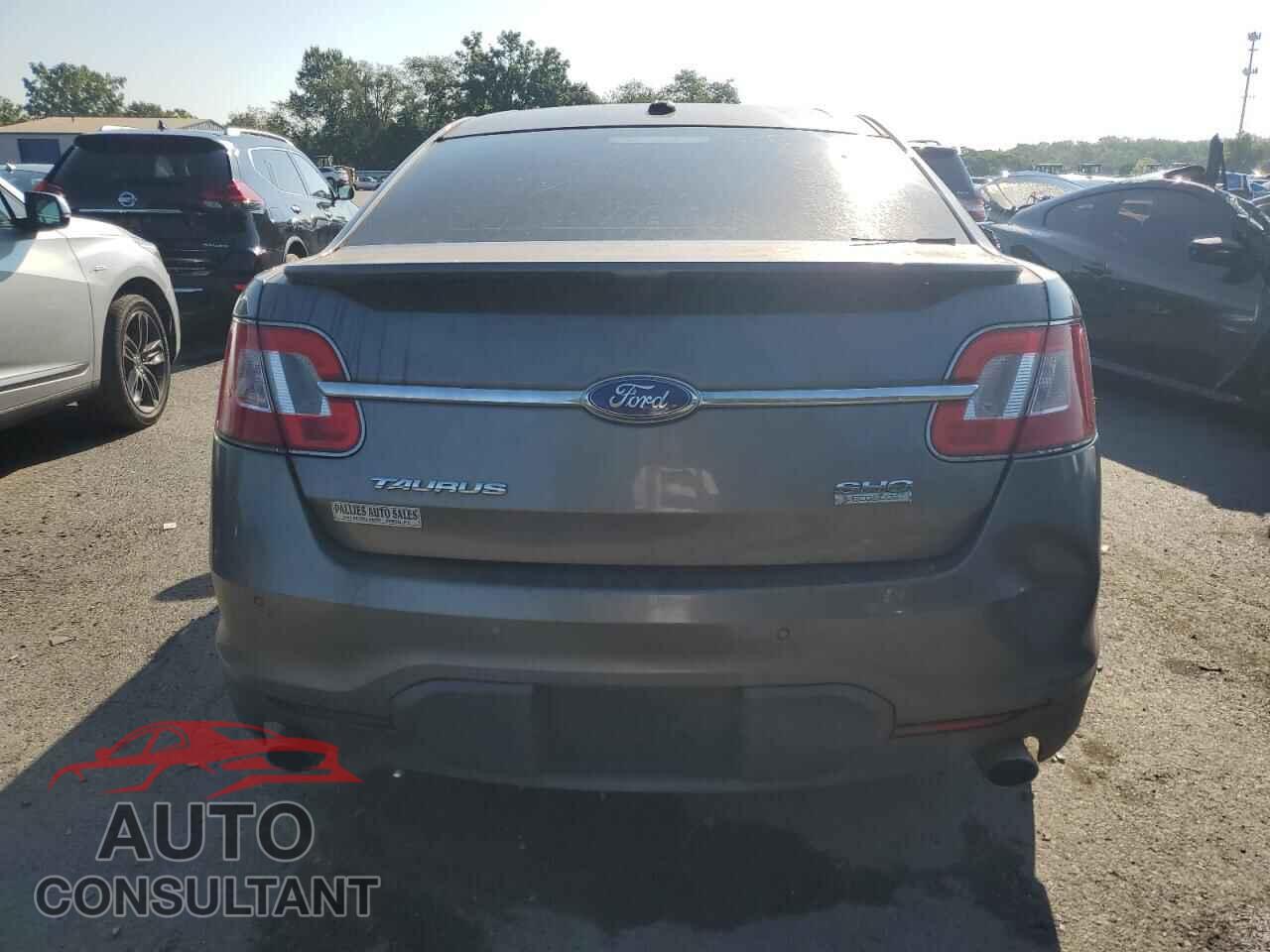 FORD TAURUS 2012 - 1FAHP2KT8CG137190