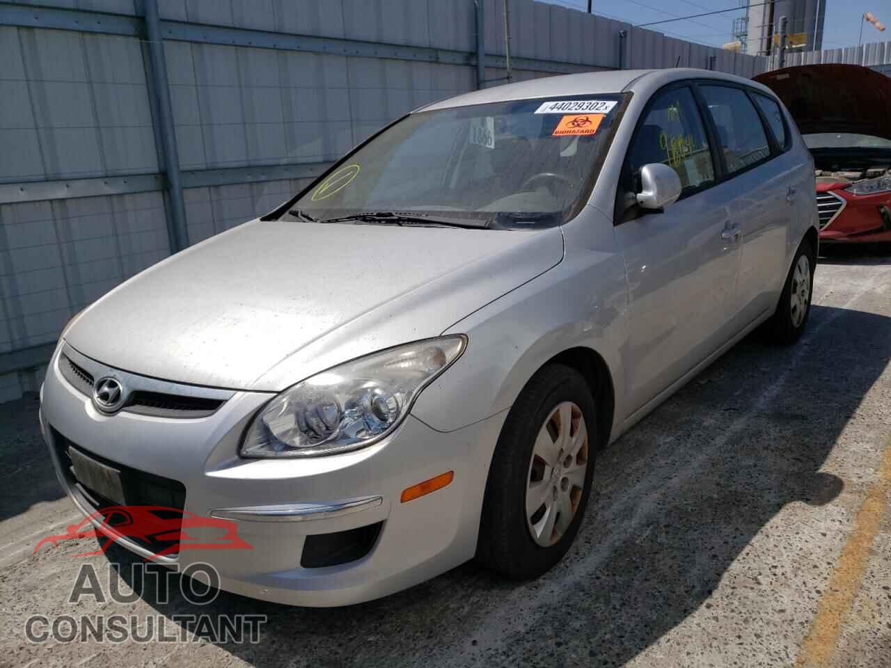 HYUNDAI ELANTRA 2012 - KMHDB8AE5CU136847