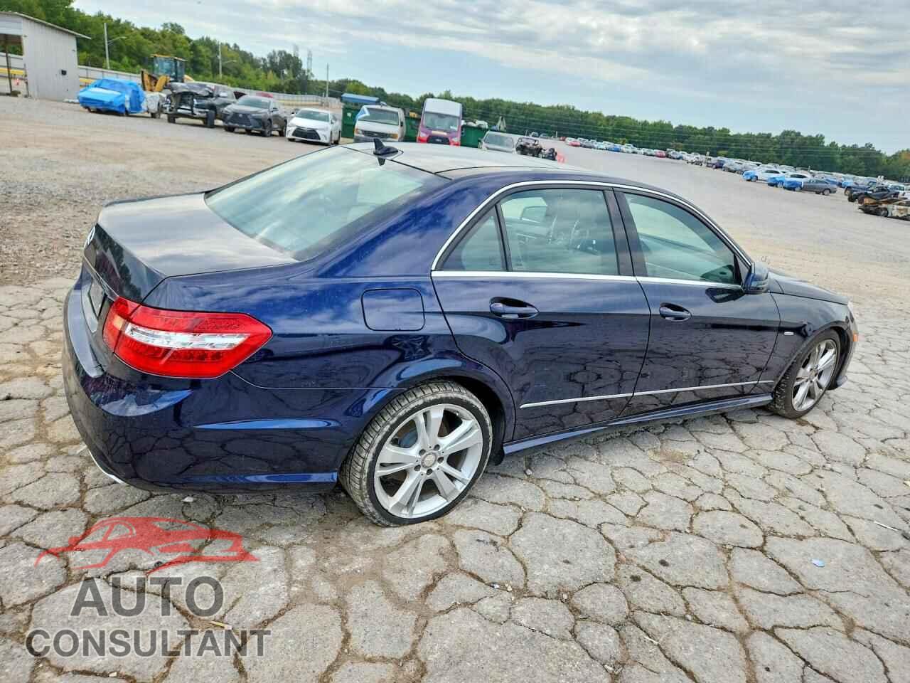 MERCEDES-BENZ E-CLASS 2012 - WDDHF5KB5CA533821