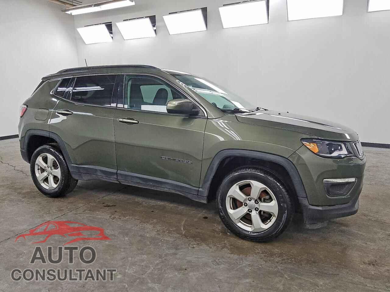 JEEP COMPASS 2018 - 3C4NJDBB3JT372221