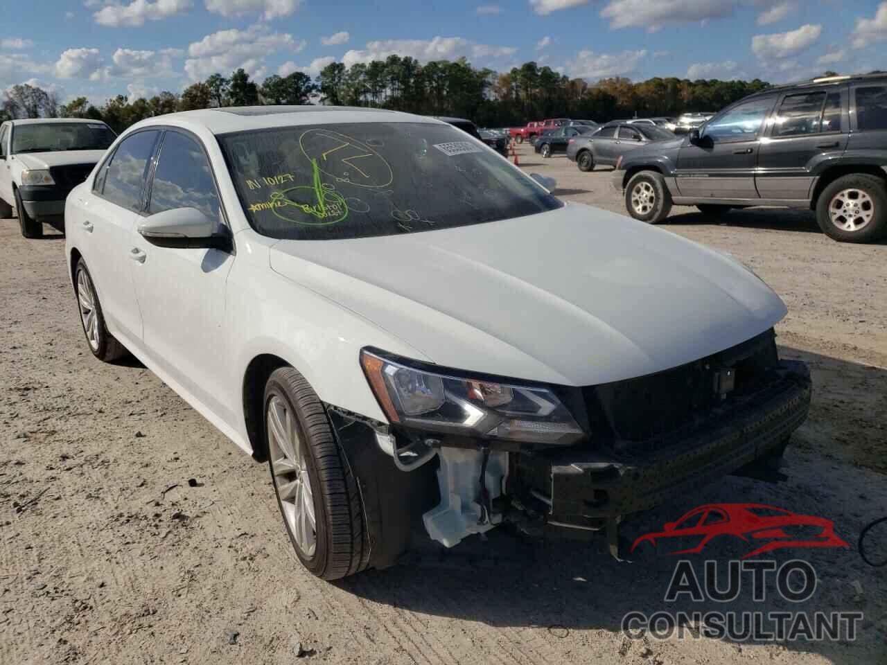 VOLKSWAGEN PASSAT 2019 - 1VWLA7A38KC014416