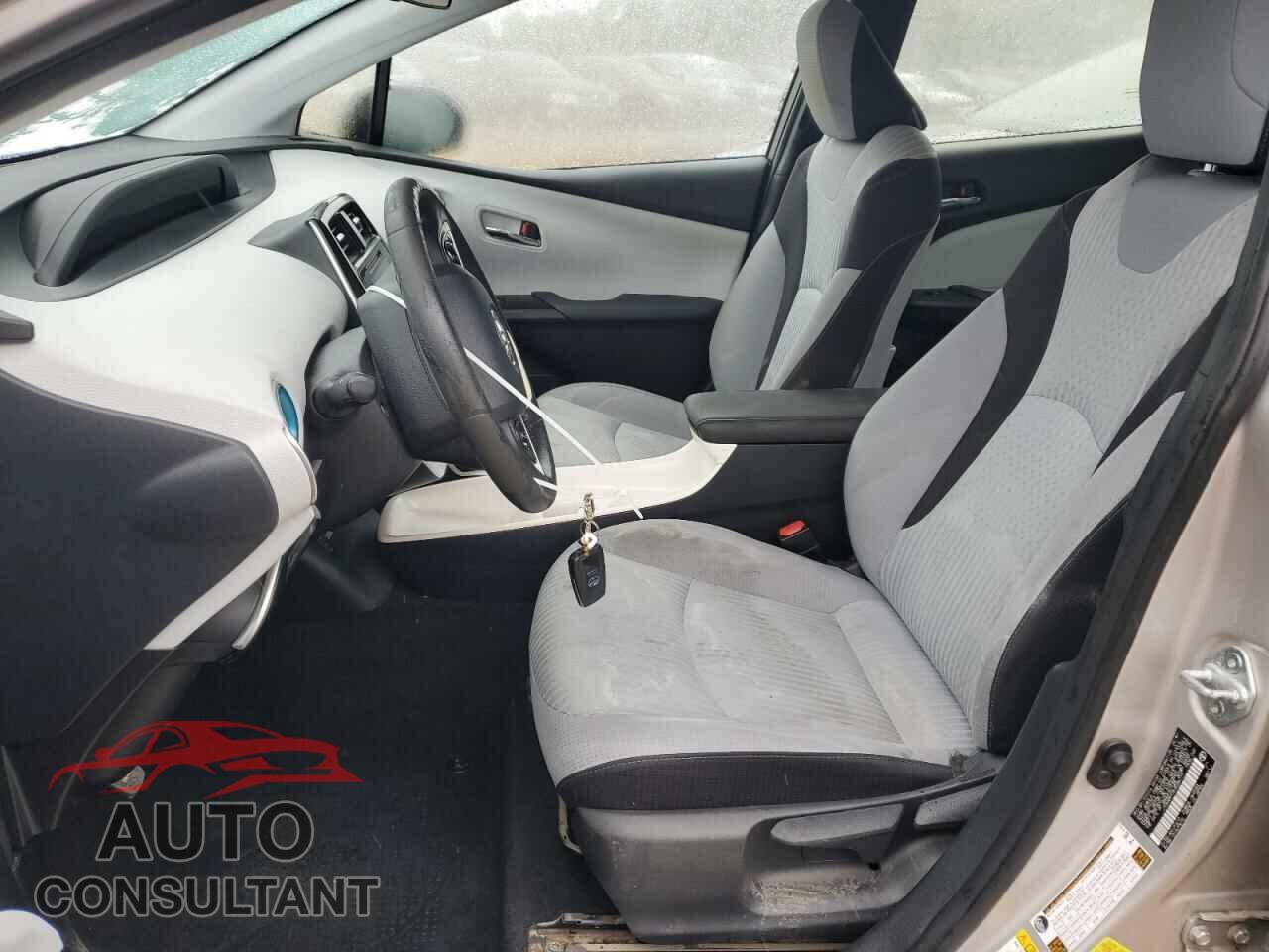 TOYOTA PRIUS 2017 - JTDKARFP4H3046777
