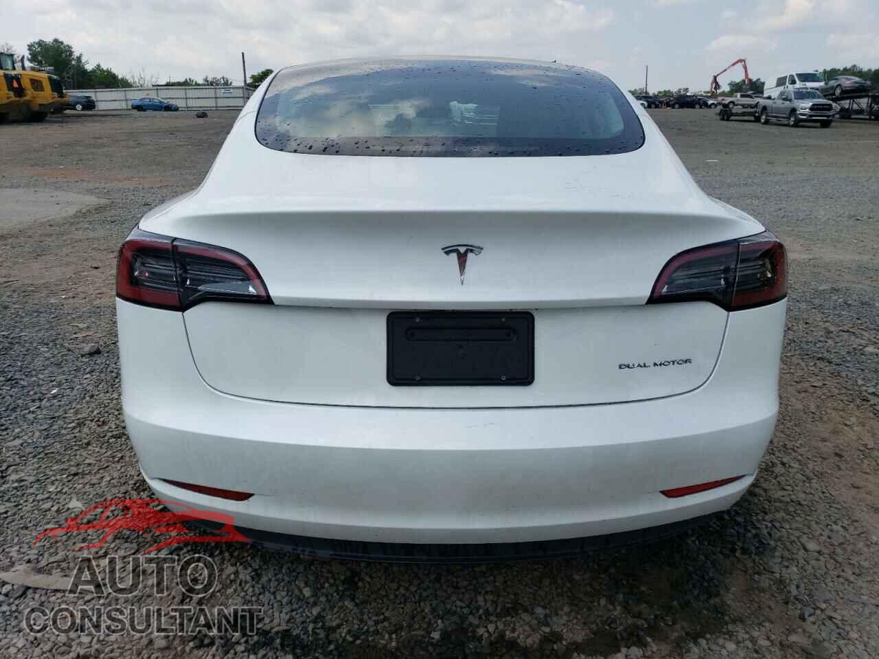 TESLA MODEL 3 2023 - 5YJ3E1EB9PF636670