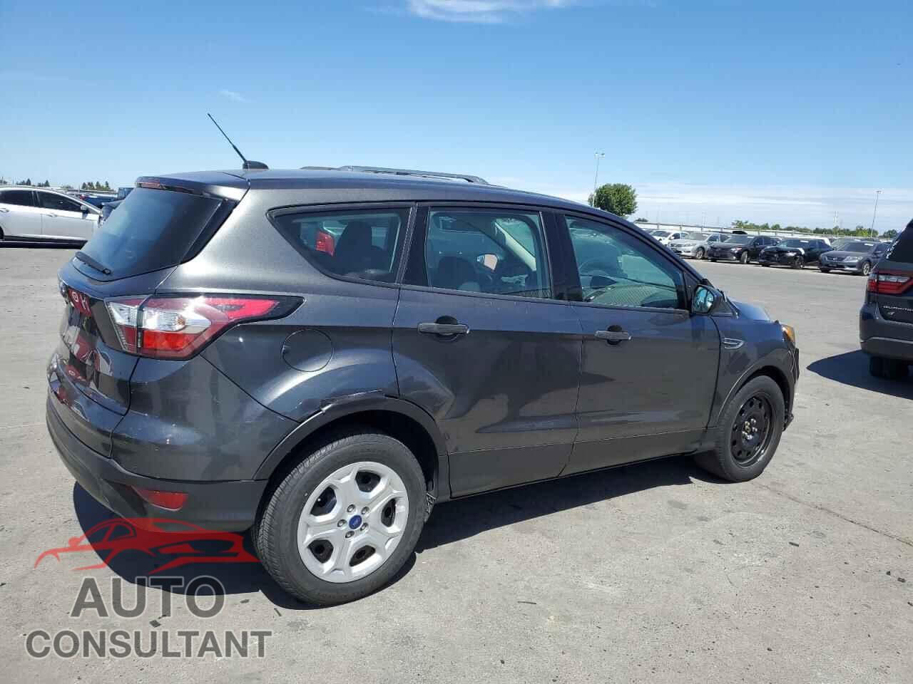 FORD ESCAPE 2017 - 1FMCU0F73HUB45166