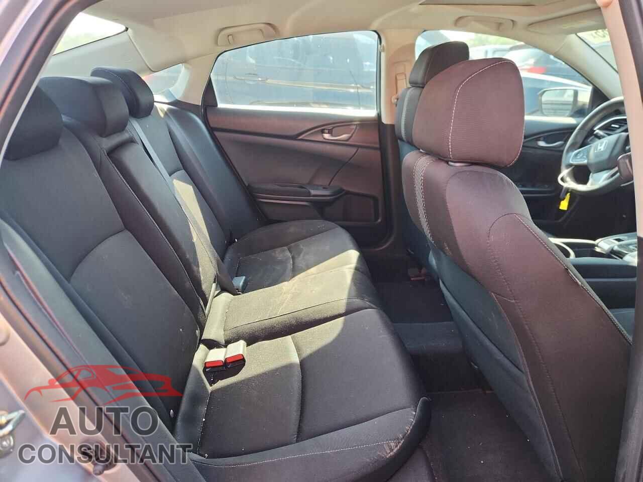 HONDA CIVIC 2017 - 19XFC2F78HE219583