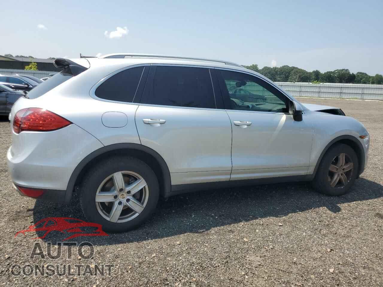 PORSCHE CAYENNE 2012 - WP1AA2A20CLA02295