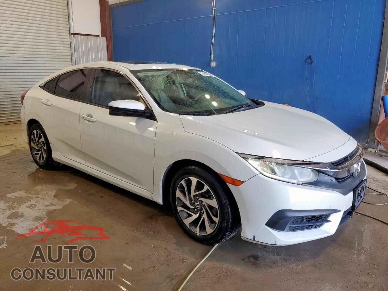 HONDA CIVIC 2017 - 19XFC2F74HE043146