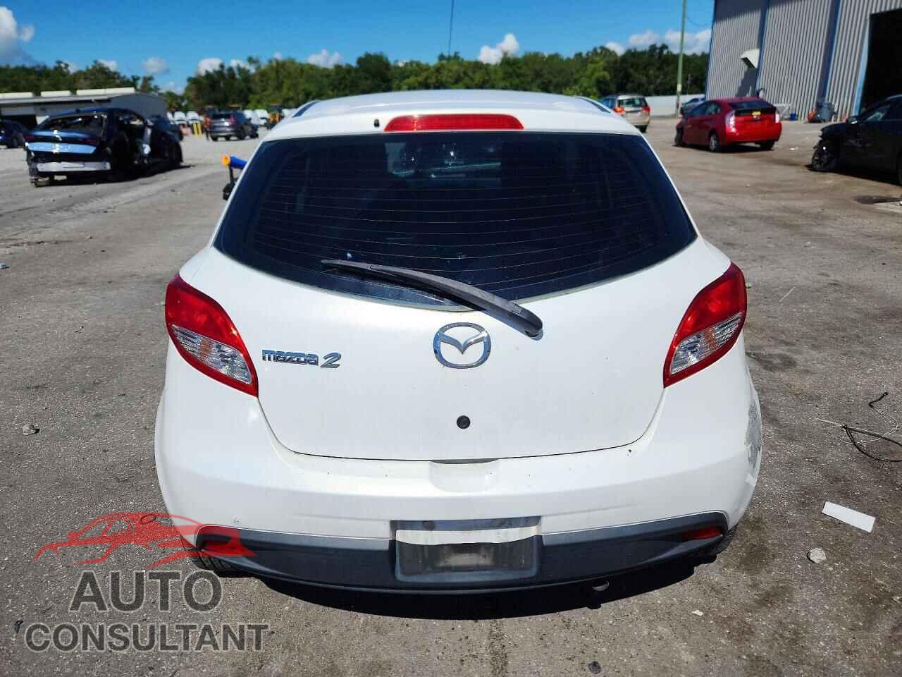MAZDA 2 2013 - JM1DE1KY2D0156056