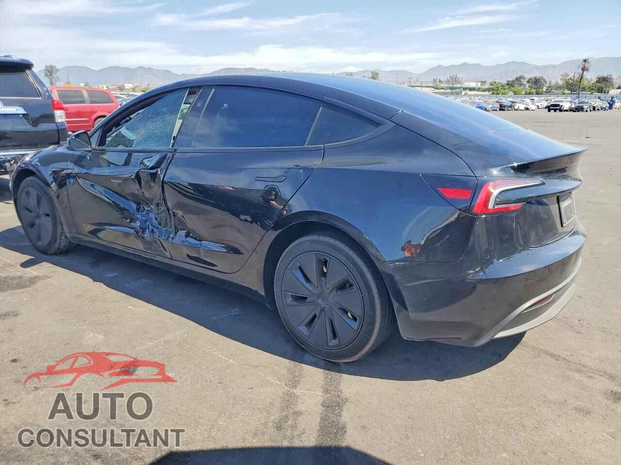 TESLA MODEL 3 2026 - 5YJ3E1EA2TF163910