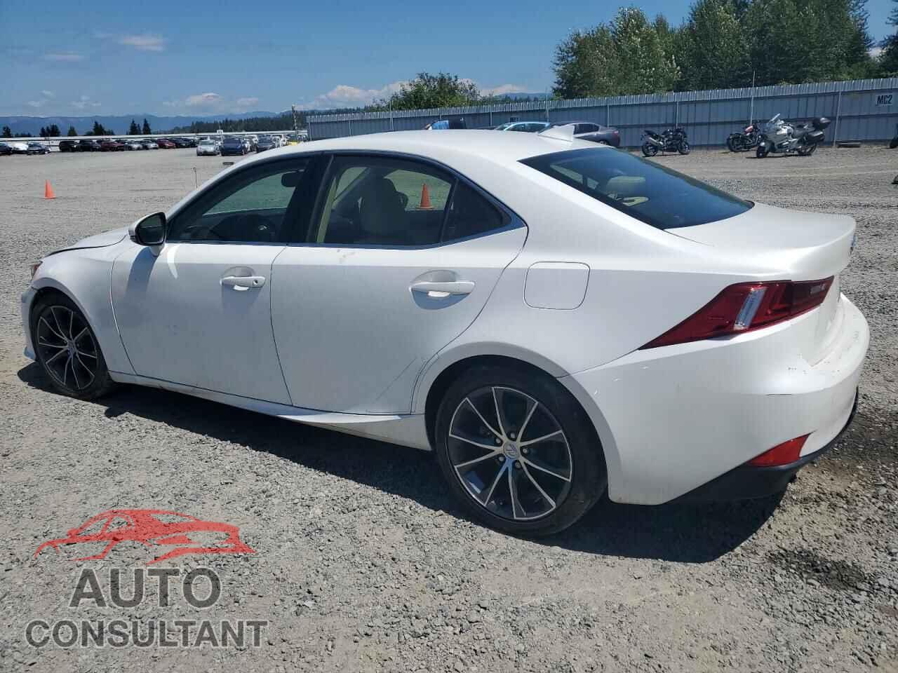 LEXUS IS 2015 - JTHCF1D21F5023097
