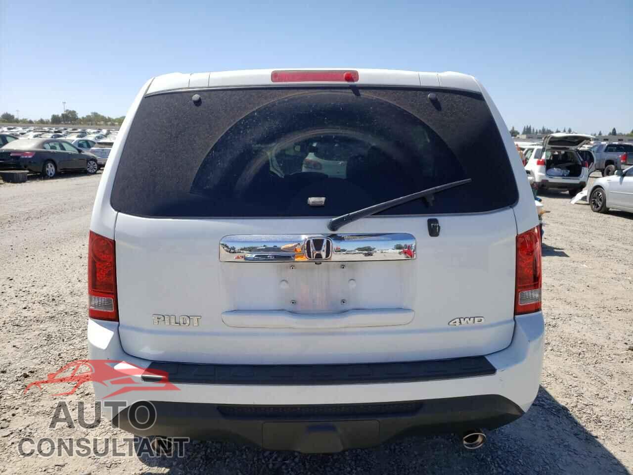 HONDA PILOT 2013 - 5FNYF4H43DB077114