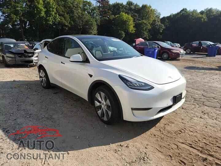 TESLA MODEL Y 2022 - 7SAYGDEE6NF420559