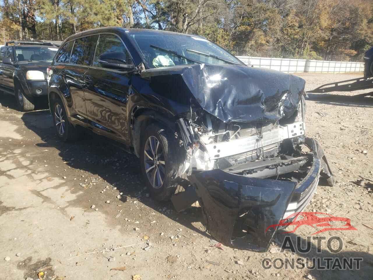 TOYOTA HIGHLANDER 2018 - 5TDKZRFH8JS548312