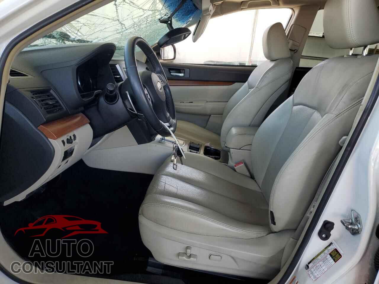 SUBARU OUTBACK 2014 - 4S4BRBLC5E3280371