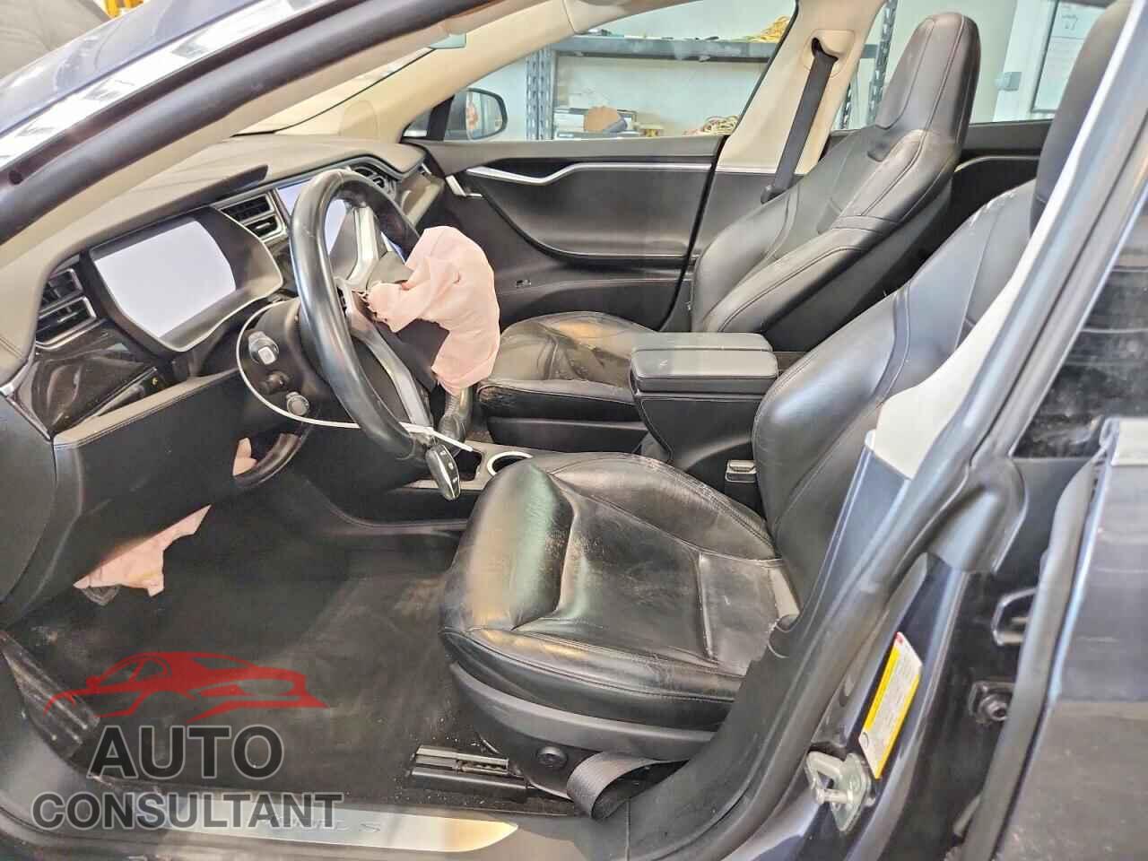 TESLA MODEL S 2015 - 5YJSA1E28FF119902