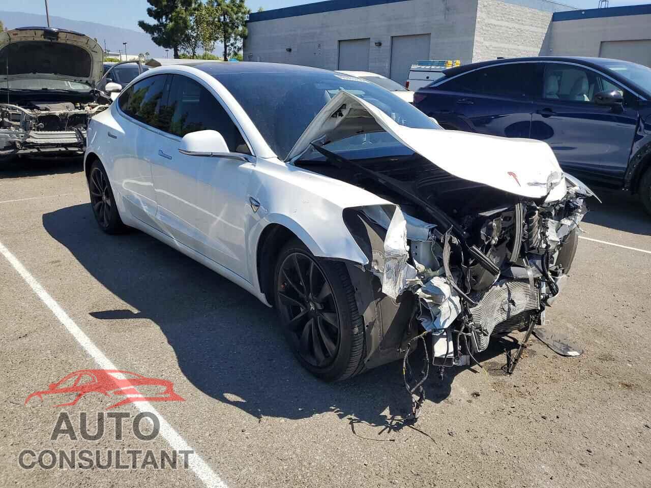 TESLA MODEL 3 2018 - 5YJ3E1EA2JF038726