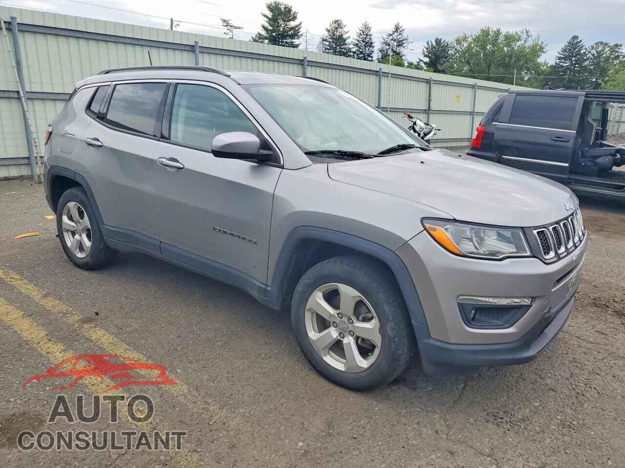 JEEP COMPASS 2019 - 3C4NJDBB3KT728944