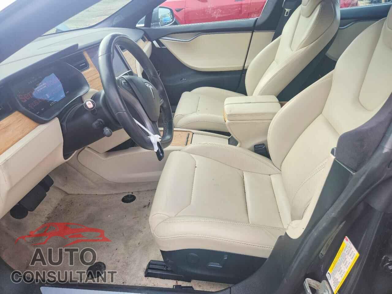 TESLA MODEL S 2019 - 5YJSA1E28KF333850