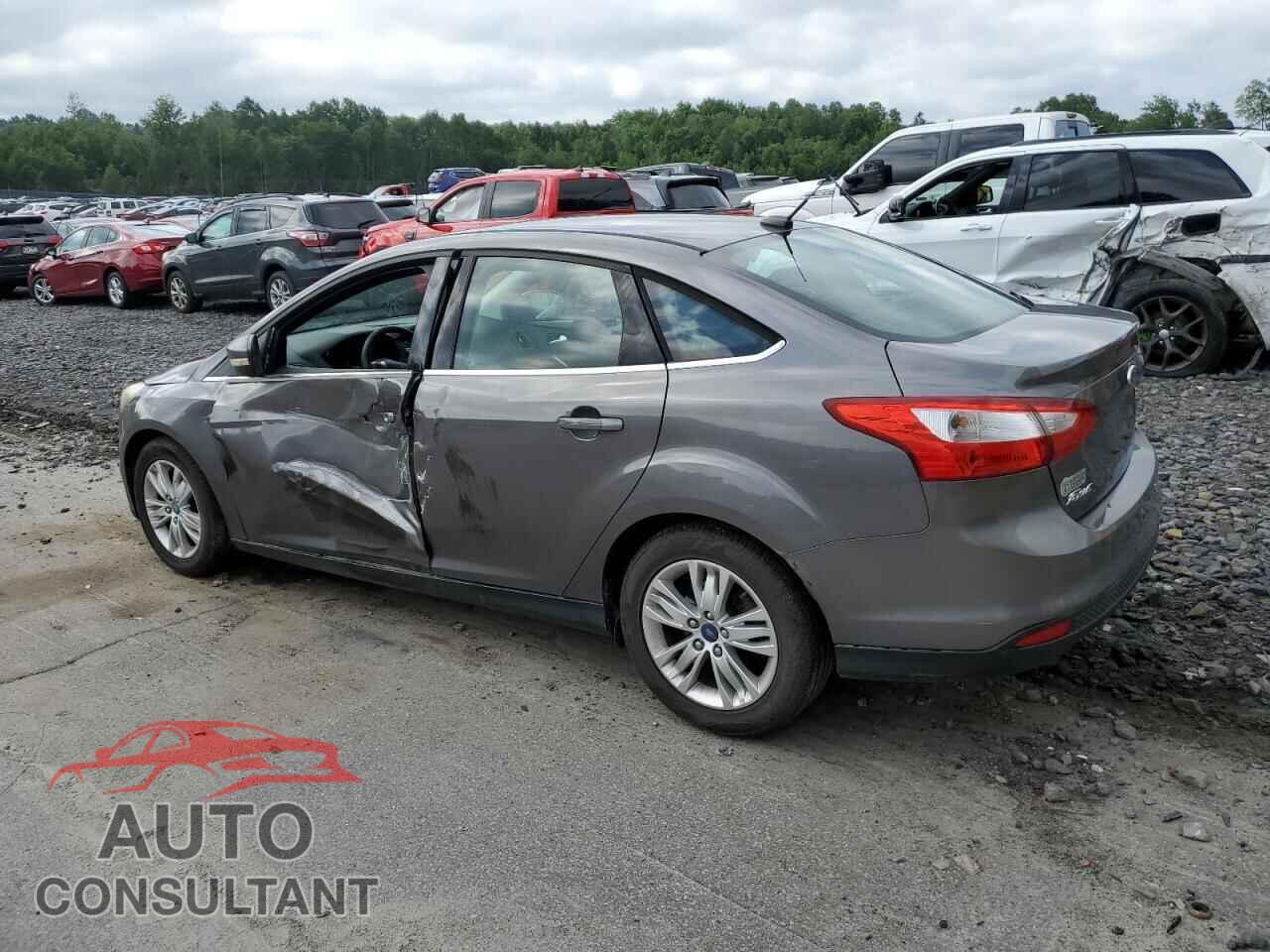FORD FOCUS 2012 - 1FAHP3H20CL196178