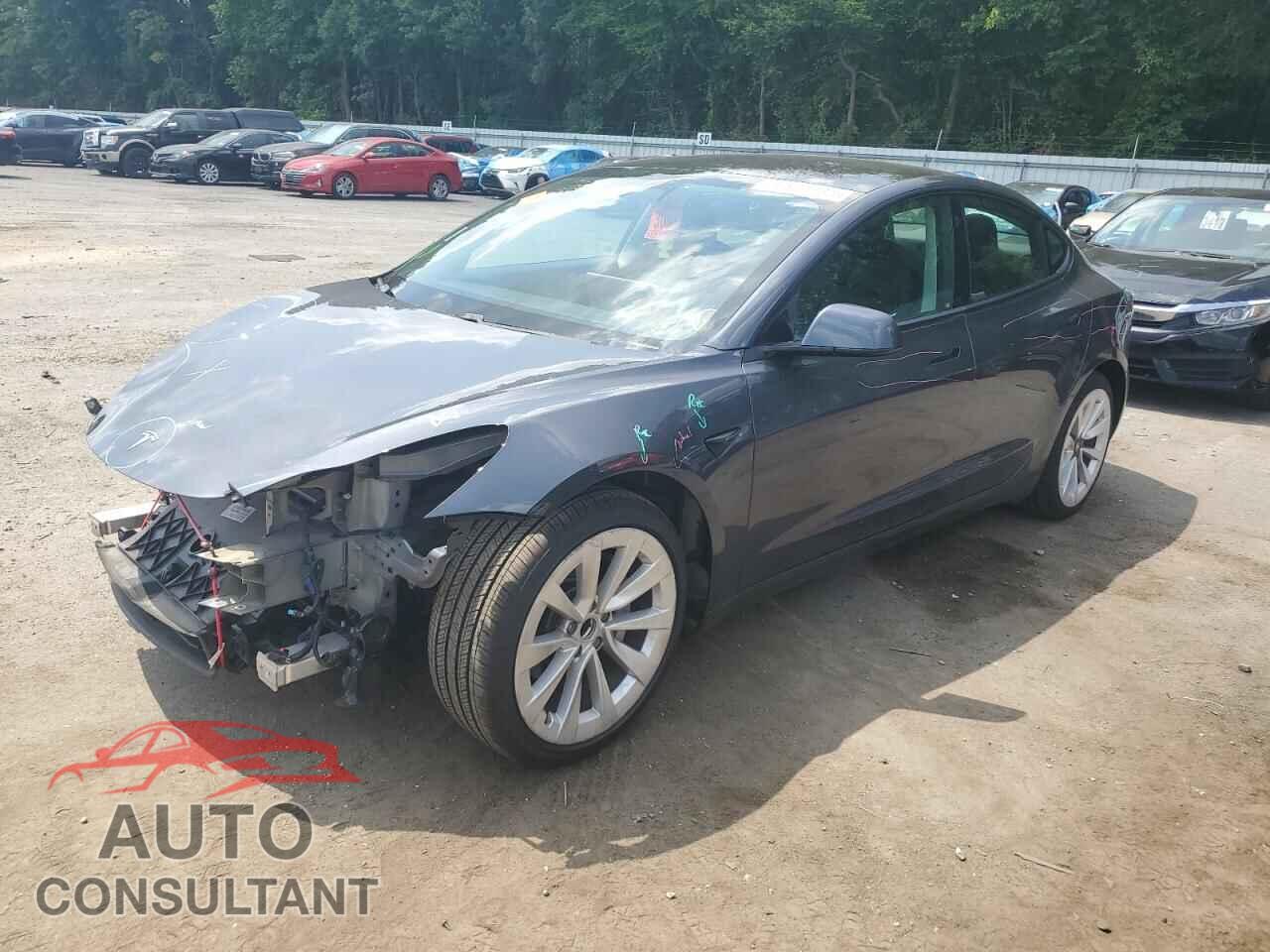 TESLA MODEL 3 2021 - 5YJ3E1EA5MF851109