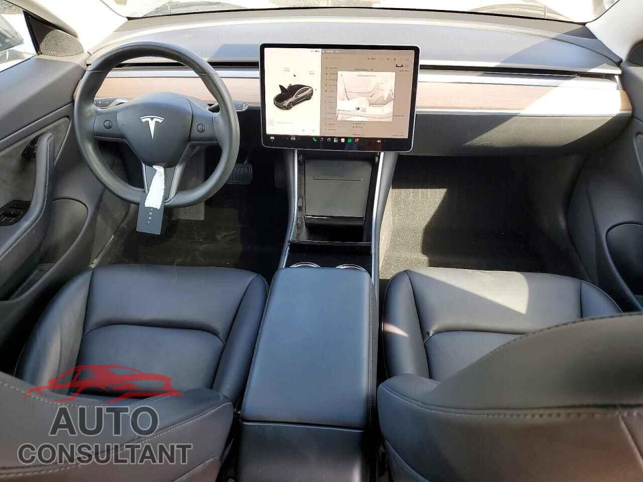 TESLA MODEL 3 2018 - 5YJ3E1EB8JF094145