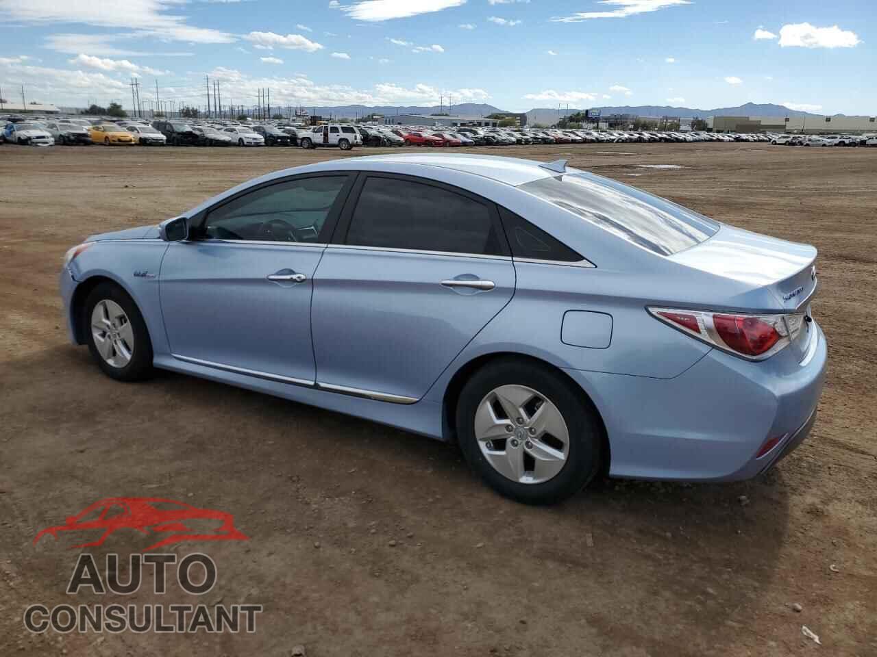 HYUNDAI SONATA 2012 - KMHEC4A48CA056171